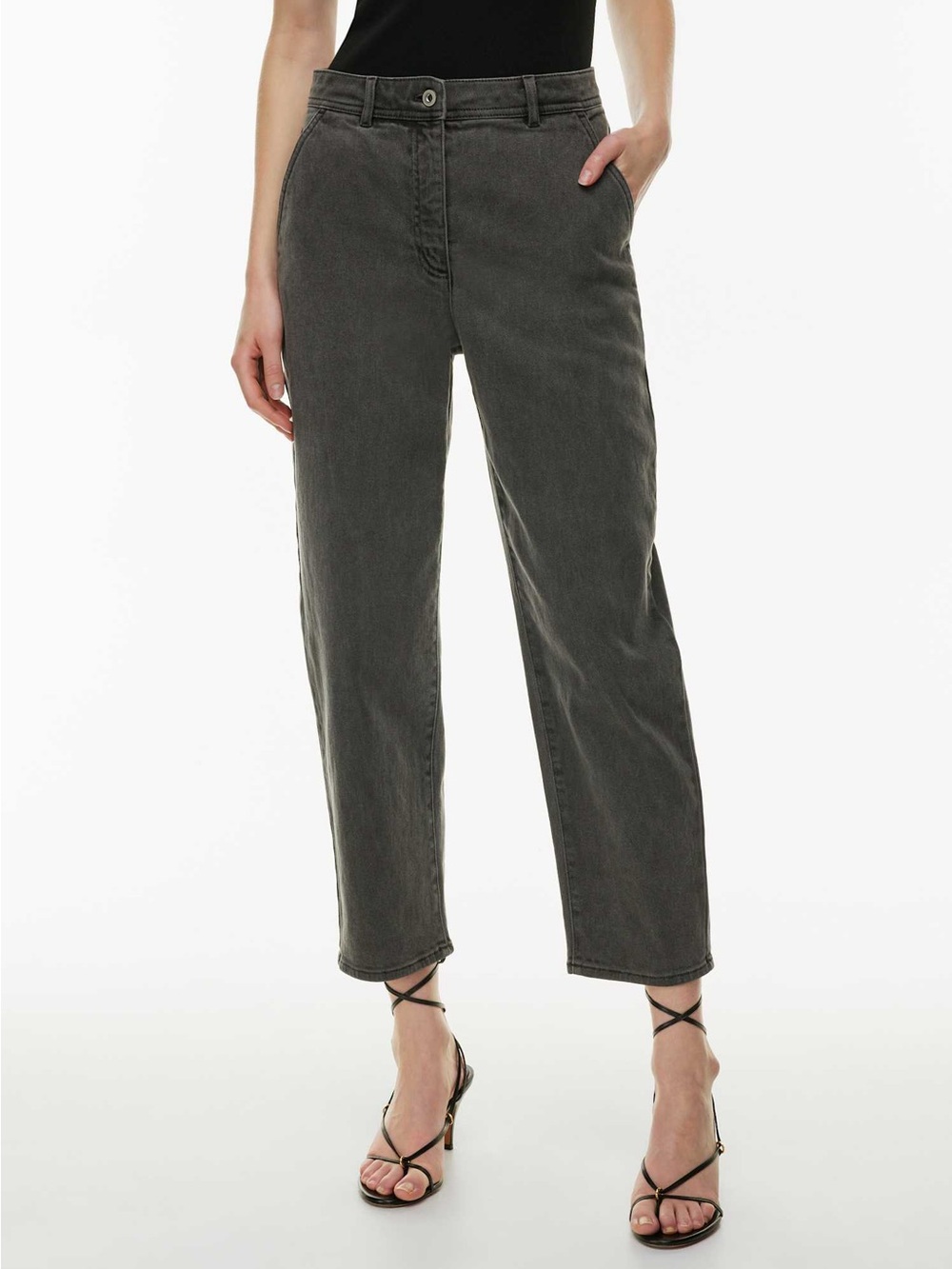 Aritzia Little Moon Discovery Pant GD Black Size 2 Carrot Leg